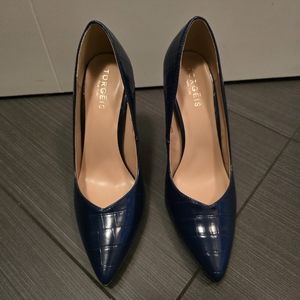 Navy Blue Textured Heels